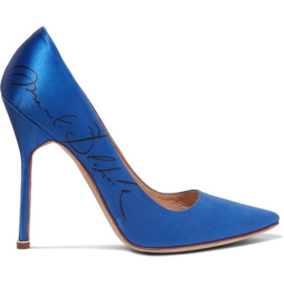 Vetements x Manolo Blahnik Satin Signature Pumps - Picture 2 of 7